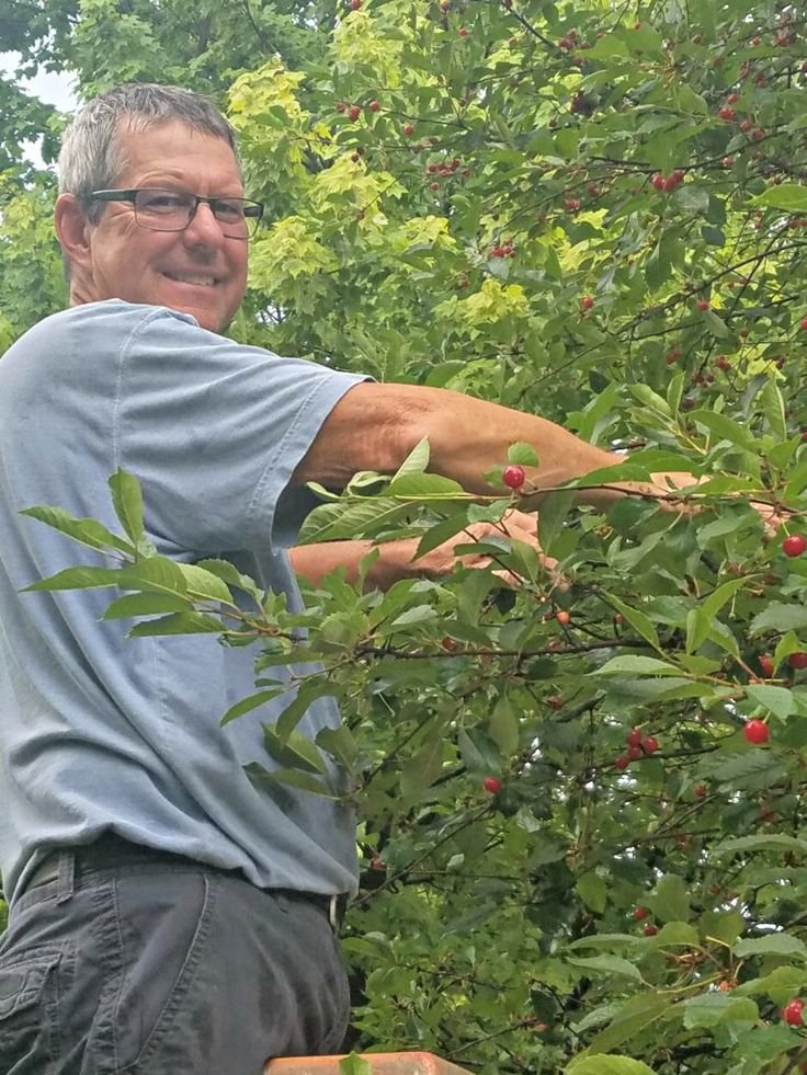 Cherry Picker Jobs in Canada